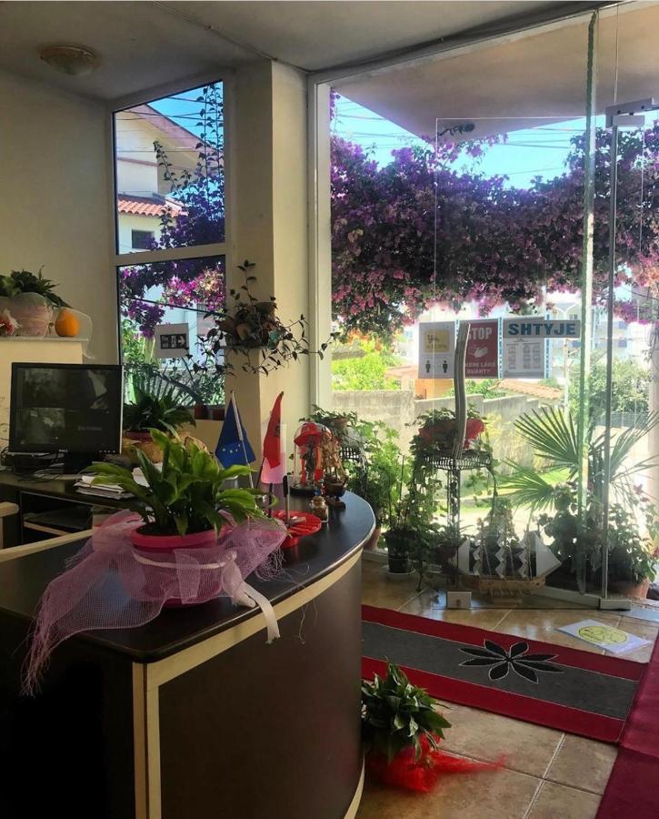 Hotel Ridal Vlorë Eksteriør billede